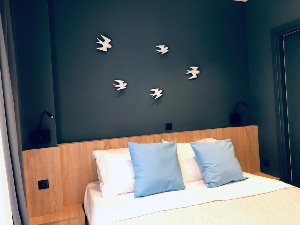 Metropolitan Complex Budget Room@faliro Apartment *